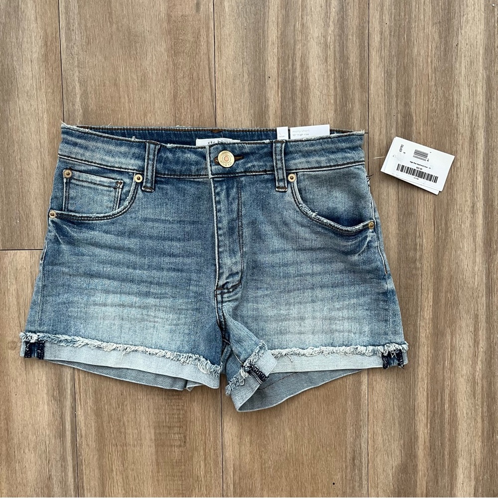 NWT!! STS Molly High Waist Roll Cuff Boyfriend Shorts- Size 25